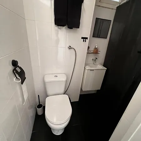 Great T1 Duplex Retreat *